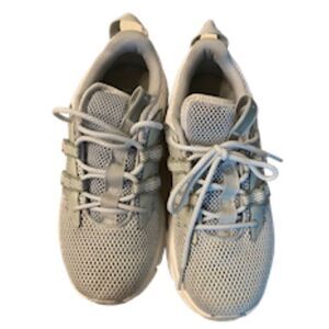 Under Armour Charger Assert Women’s Sneakers Size 8.5